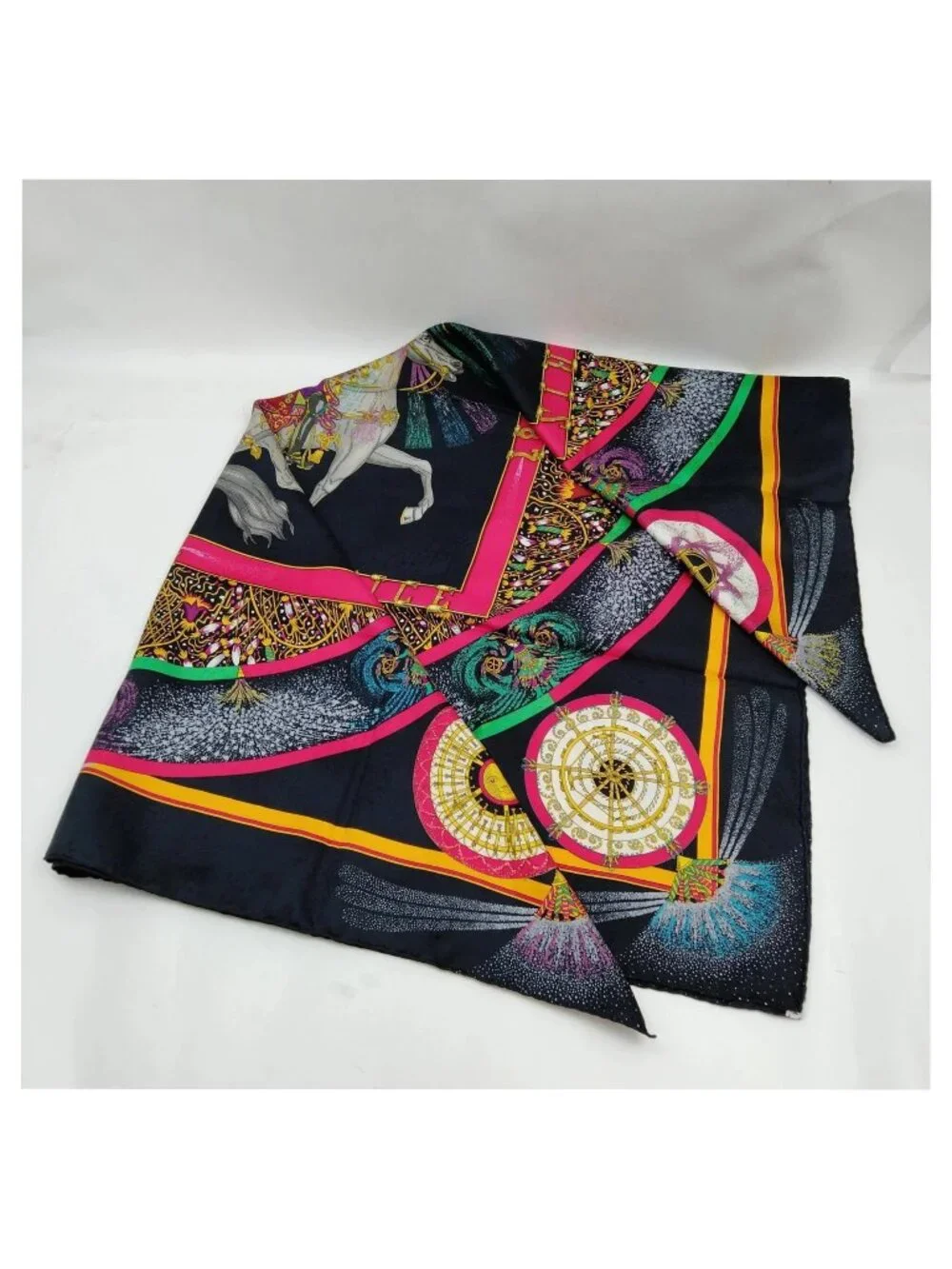 Authentic Hermès Paris Jeux de Paille Silk Scarf Carré 90 Multicolor